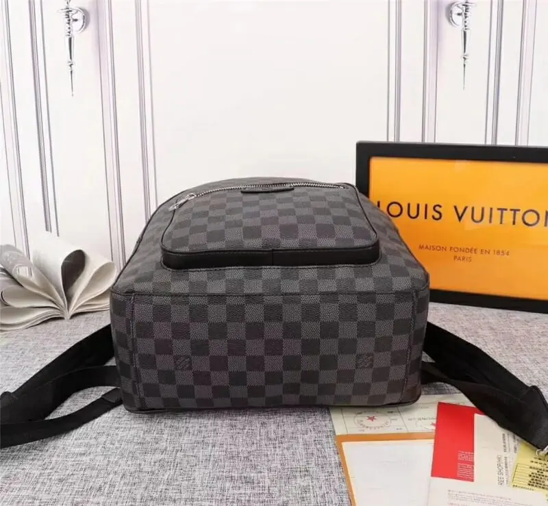 louis vuitton lv aaa homme sac a dos  s_a127642